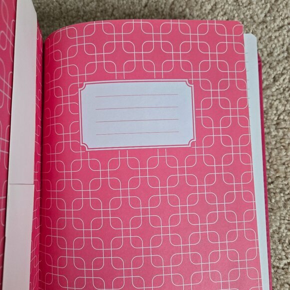 Faux leather pink notebook journal - Picture 2 of 6